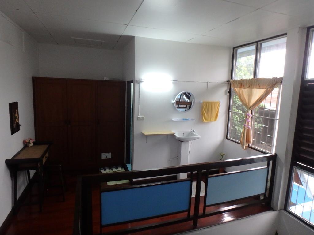 Ferienwohnung The Blue14 House Chiang Mai Exterior foto
